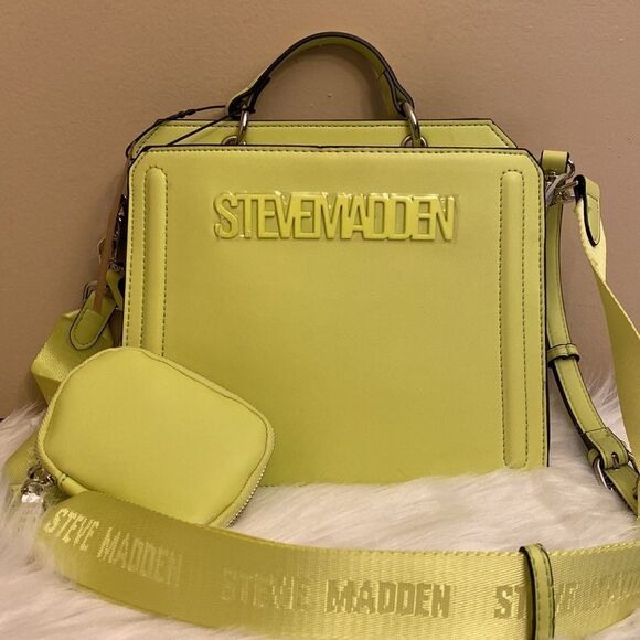 NWT Steve Madden (Bevelyn) Crossbody Bag w/Airpod Pouch - Lime Green*New Color* - Picture 1 of 13